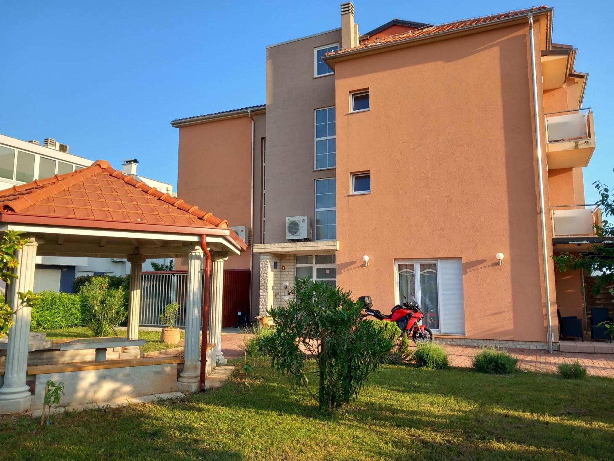 Bed & Breakfast Grgic Novigrad Istria Dış mekan fotoğraf